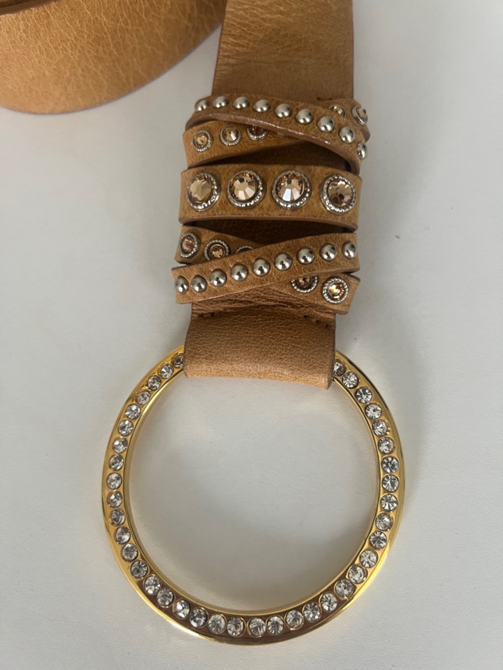 Streets Ahead Tan Leather Statement Belt. Size M - Picture 2 of 8